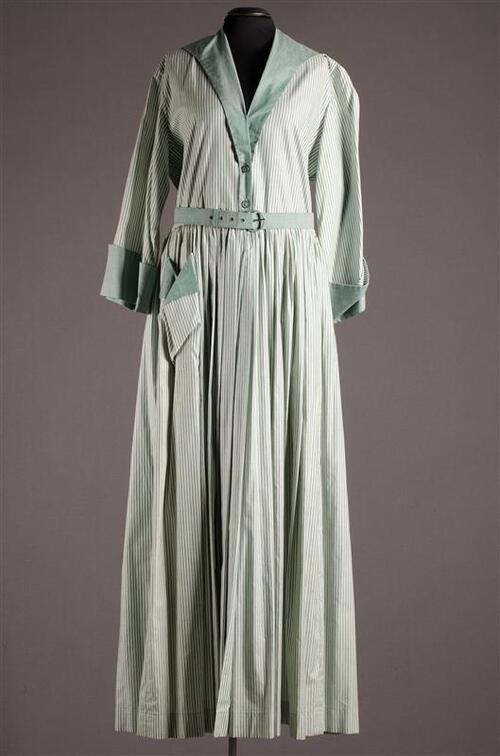 Peignoir