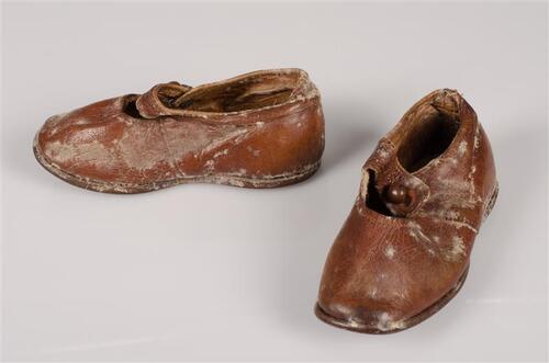 Paar kinderschoenen