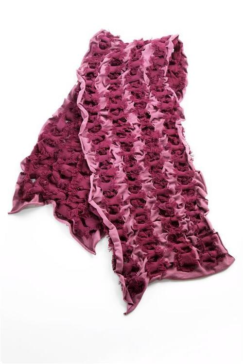 Knotted necklace