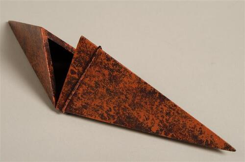 Broche