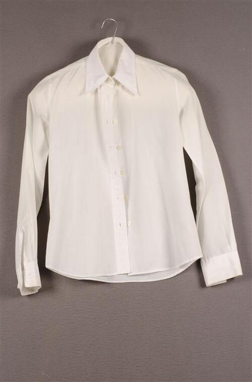 Damesblouse behorend bij ensemble
