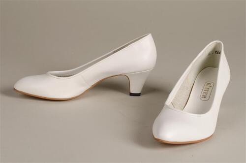Paar witte pumps