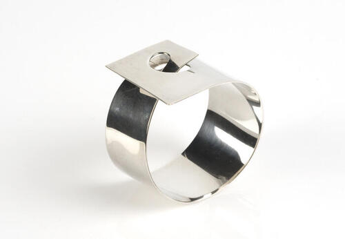 Armband van zilverplaat