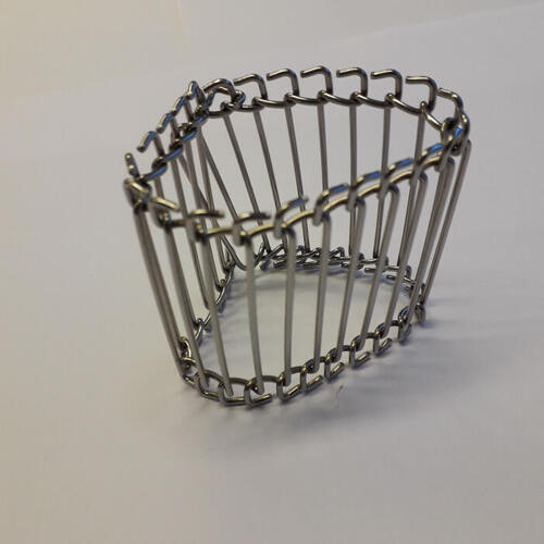 Armband van roestvrijstalen staafjes 
