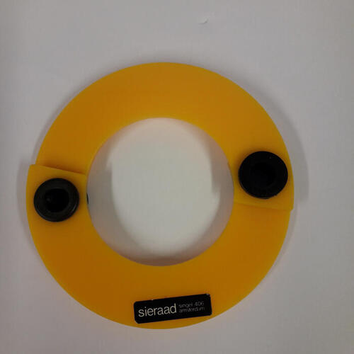 Armband van twee perspex schijven