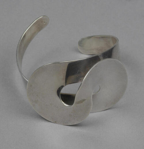Armband zilver met organische vormen