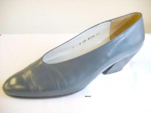 Grijsblauwe leren pumps