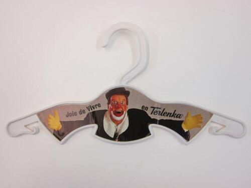 Kleerhanger in witte plastic