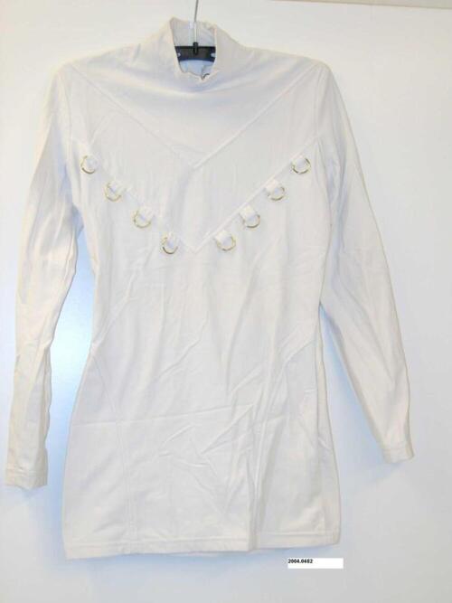 Coltrui in witte lycra met metalen ringen