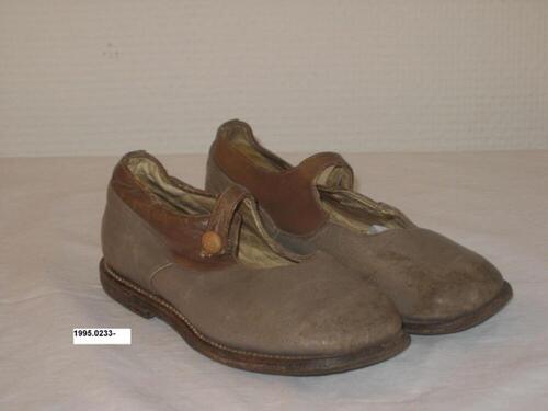 Schoenen in greige leer
