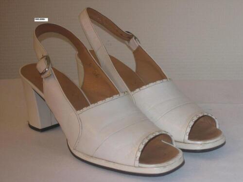 Sandalen in wit leer
