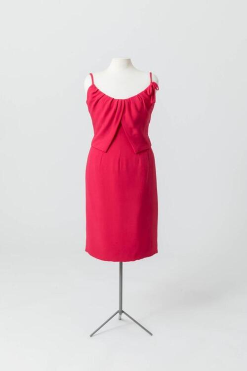 Cocktailjurk in fuchsia, zijden crêpe
