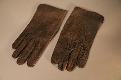 Handschoenen in grijs pekarileer