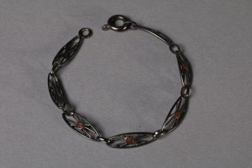 Armband met langwerpige schakels