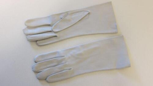 Handschoenen in ecrukleurige leer