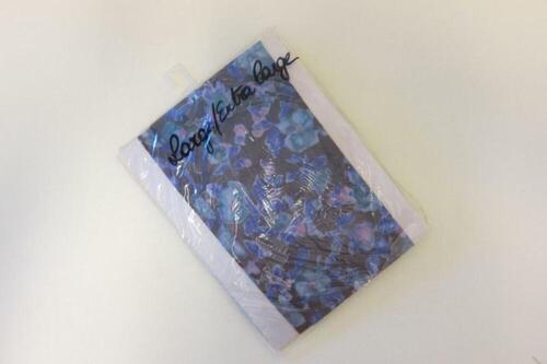 Panty in nylon tricot met bloemenmotief
