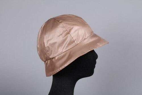 Hoed in bronskleurige polyester