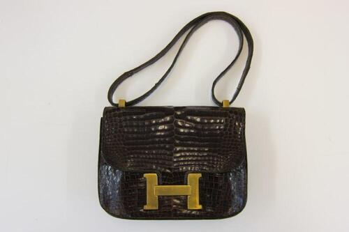 'Constance bag' in donkerbruin crocoleer
