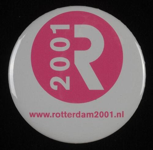 Roze button, Rotterdam 2001 Culturele Hoofdstad van Europa, "WWW.rotterdam2001.nl"