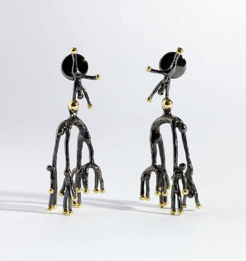 Ear hangers
