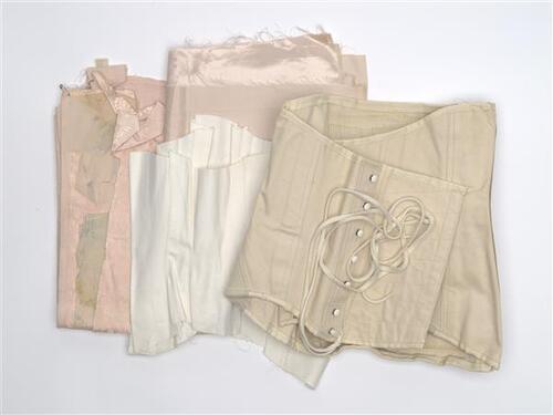 Doos corsetten