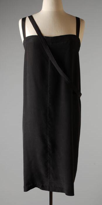 Bagdress, zwarte, zijde japon, recht model met schouderbanden