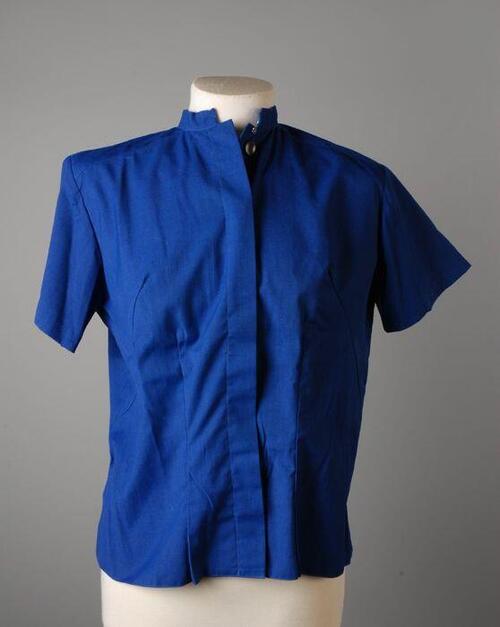 Kobaltblauwe blouse met korte mouw