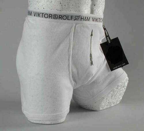 Onderbroek, boxershort met korte pijpen, wit tricot katoen met zwarte opdruk van een pijl op de…