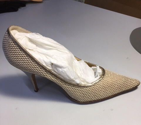 Een paar vrouwenpumps