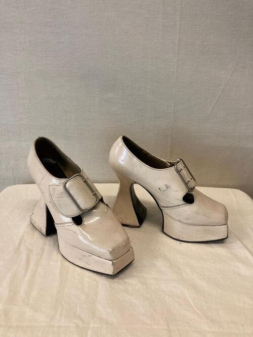 Disco Pumps