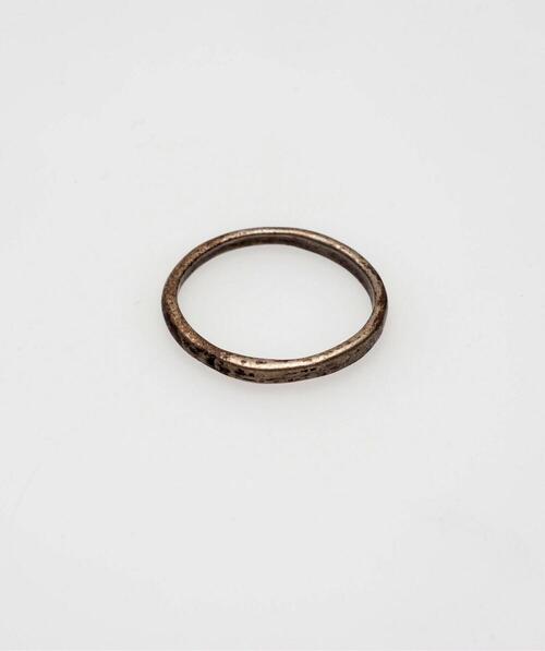 Ring voor een jong meisje