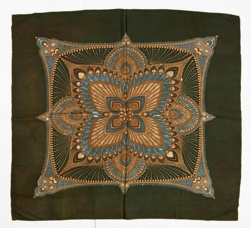 Gebatikte zijden shawl door Chris Lebeau