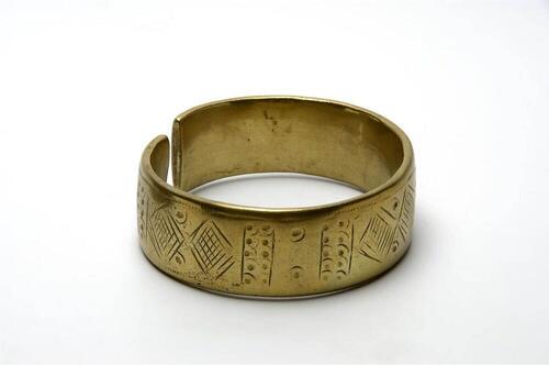 Armband van geelkoper