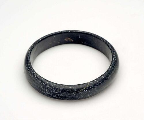 Stenen armband voor mannen