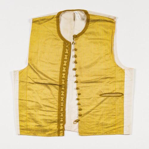 Zijden vest met borduurwerk versierd