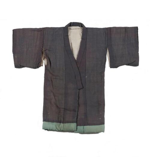 Grijze kimono voor een kind