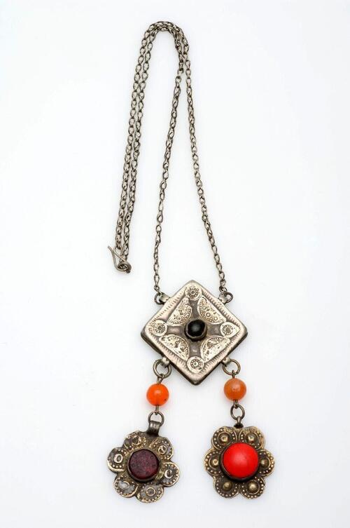Halsketting met amuletdoos voor vrouw of kind