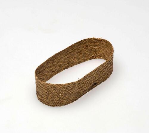 Armband van gevlochten rotan