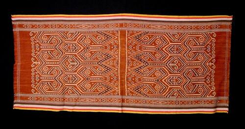 Katoenen doek met patroon in schering ikat