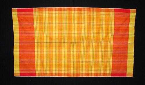 Heupdoek met ingeweven ruitpatroon
