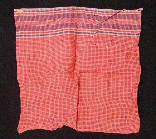 Katoenen doek met ingeweven ruitpatroon