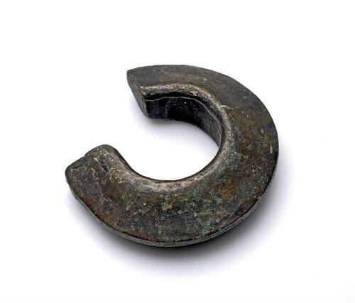 Massief bronzen enkelband