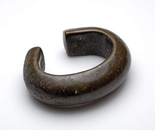 Massief bronzen enkelband