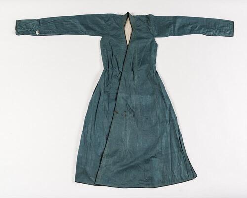 Man's outergarment