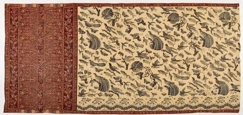 Gebatikte heupdoek met vlinder- en bloemmotieven
