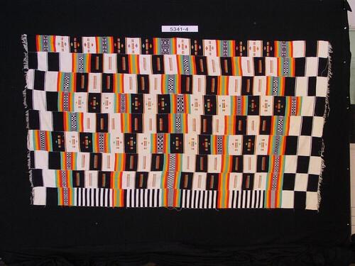 Veelkleurige katoenen wikkeldoek