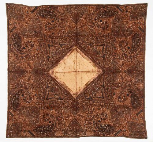Hoofddoek van katoen, versierd met batik