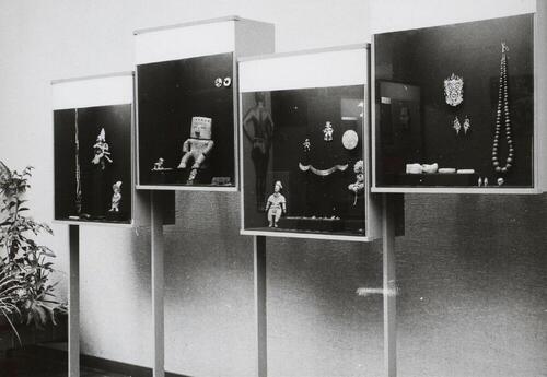 The 'From top to toe' exhibition at the Tropenmuseum
