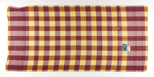 Een katoenen doek gebruikt door mannen voor verschillende doeleinden.