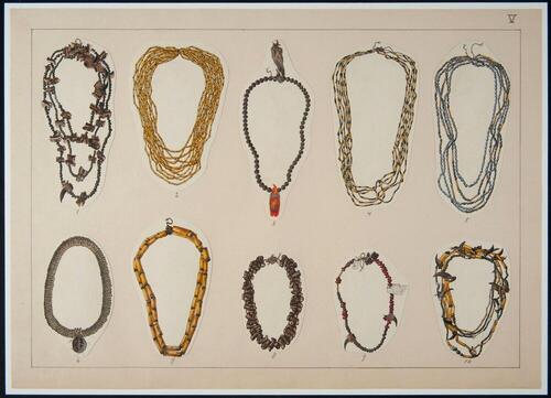 Necklaces of Papua women by Mas Pirngadie